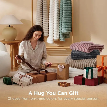 🔥Топ продажби на одеяло с заешка вълна🔥Купи 2, вземи 1 безплатно🔥 (отстъпката ще се приложи при поръчка на 3 броя).