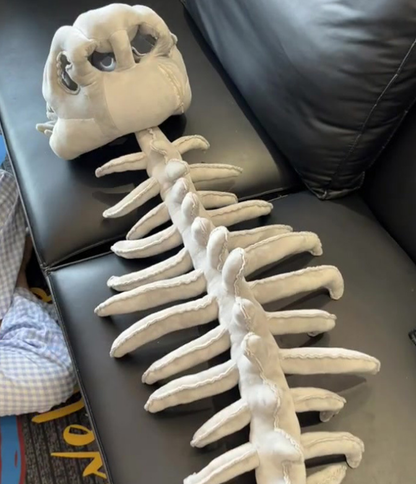 🎉 Сложи плюшената динозавърска глава и стани „временен служител“ в динопарка за деня 🦕🧸