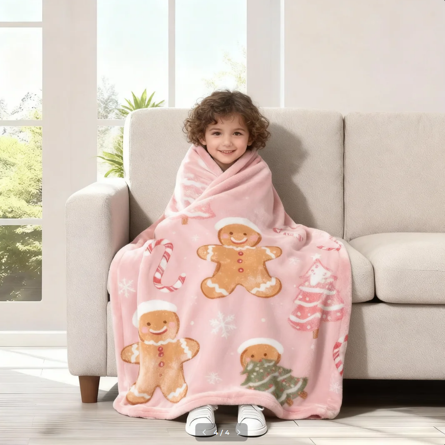 🎄Коледна разпродажба – Ограничена промоция:Купете три броя, като единият е безплатен.（Общо три броя.）🎅 Очарователно фланелено одеяло с усмихнат динозавър